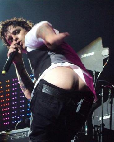 Is Billie Joe Gay 82